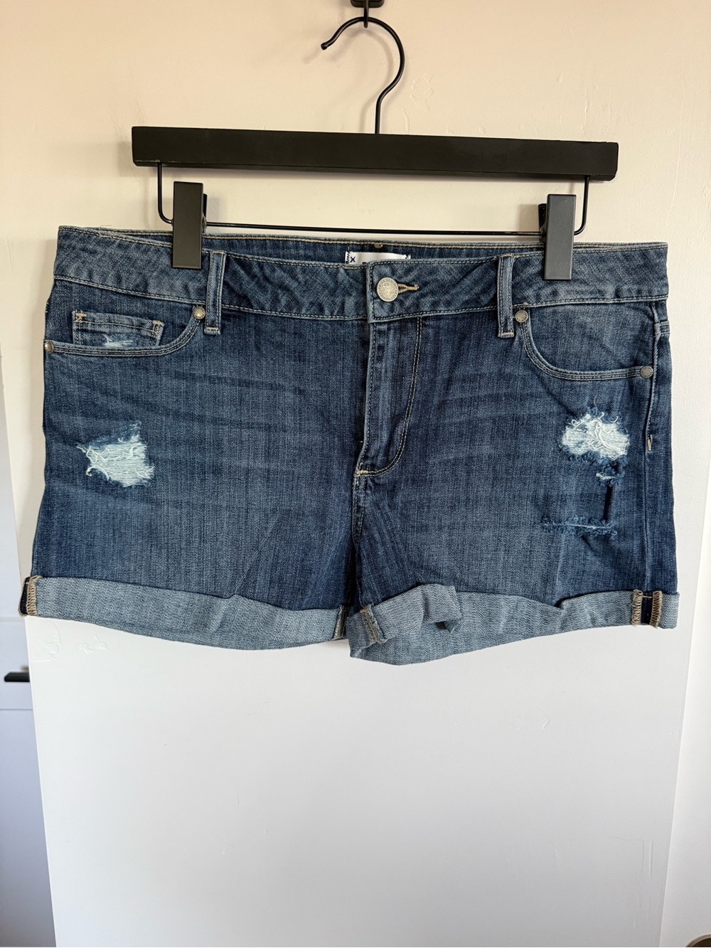 PAIGE Jimmy Jimmy Distressed Shorts Size 30